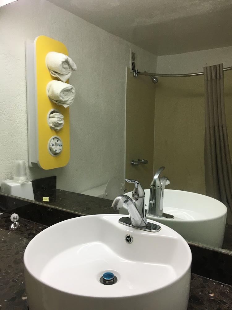 Days Inn Melrose Park/O'Hare South エクステリア 写真