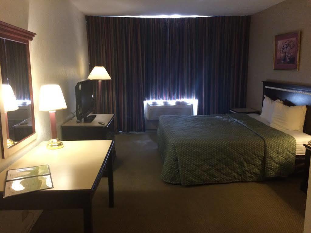 Days Inn Melrose Park/O'Hare South エクステリア 写真